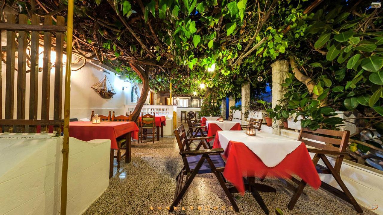 Semiramis Guesthouse Adamantas  Exterior foto