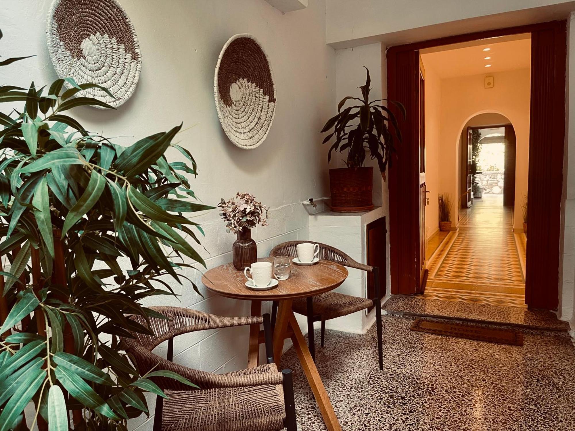 Semiramis Guesthouse Adamantas  Exterior foto